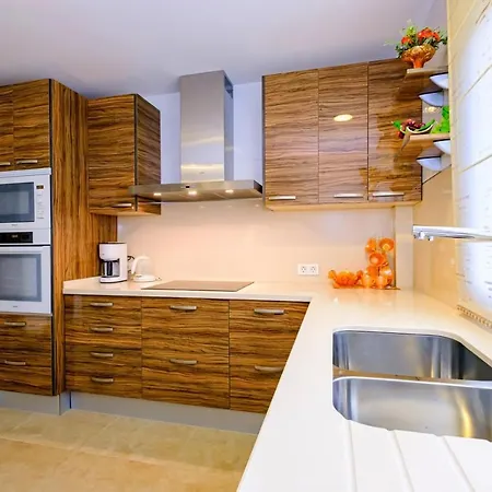 Gabriela Mistral Id119 Torrevieja