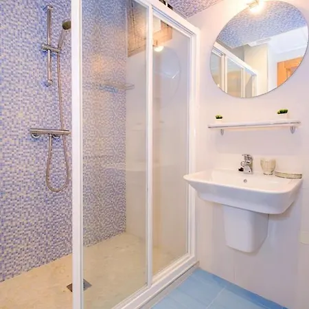 Gabriela Mistral Id119